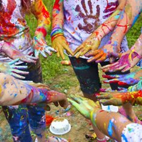 Outdoor Wild Party May Be A Good Idea-15th-birthday-party-ideas