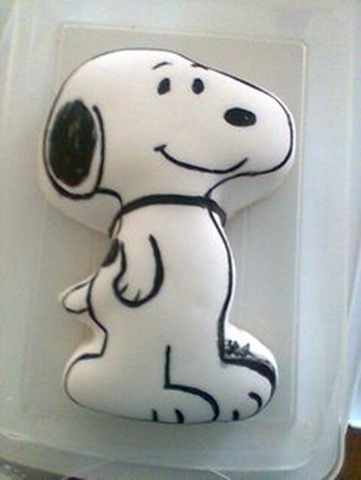 Snoopy Cake