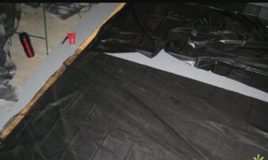 Garage maker Halloween over step 7